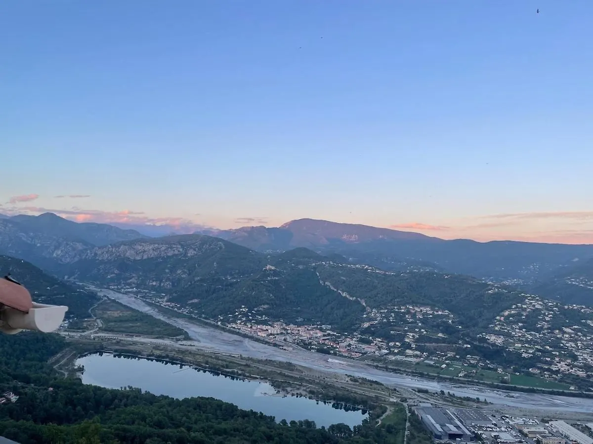 Apartment Charmant Duplex Vue Sur Montagne Le Broc
